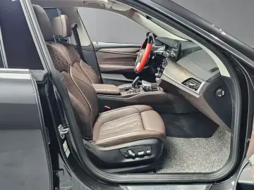 2022 BMW 6 серии с пробегом 47 222 км