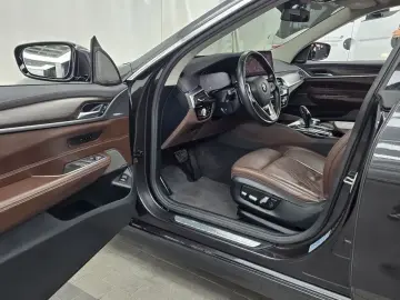2020 BMW 6 серии с пробегом 51 585 км