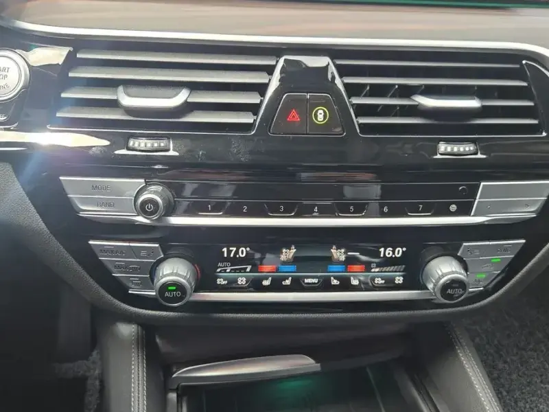 2024 BMW 6 серии с пробегом 17 160 км