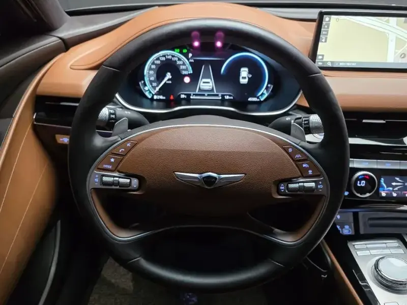2023 Genesis G80 с пробегом 45 383 км