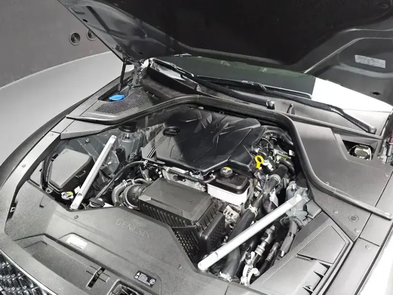 2023 Genesis G80 с пробегом 27 051 км
