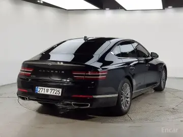 2023 Genesis G80 с пробегом 55 140 км