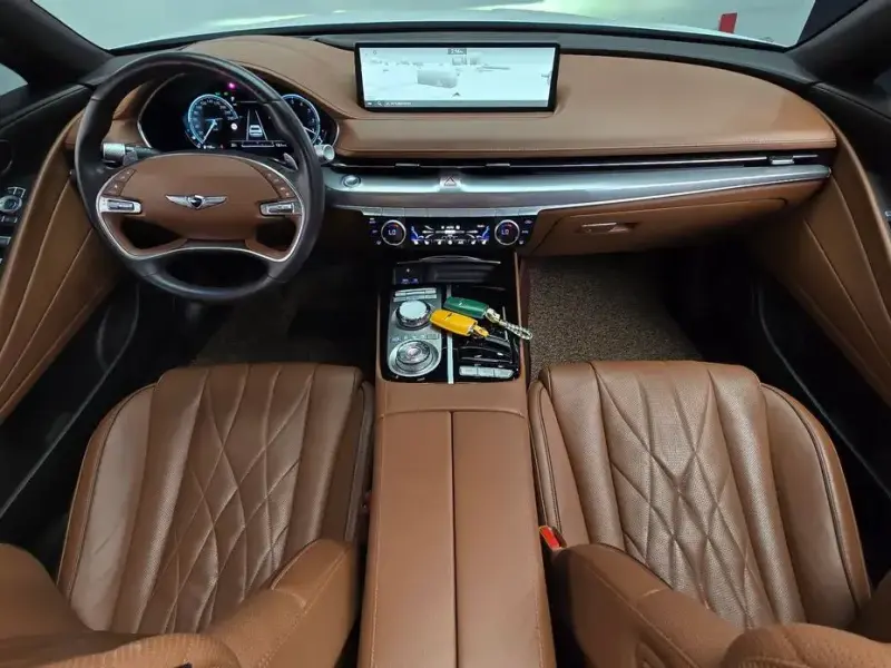 2023 Genesis G80 с пробегом 73 898 км