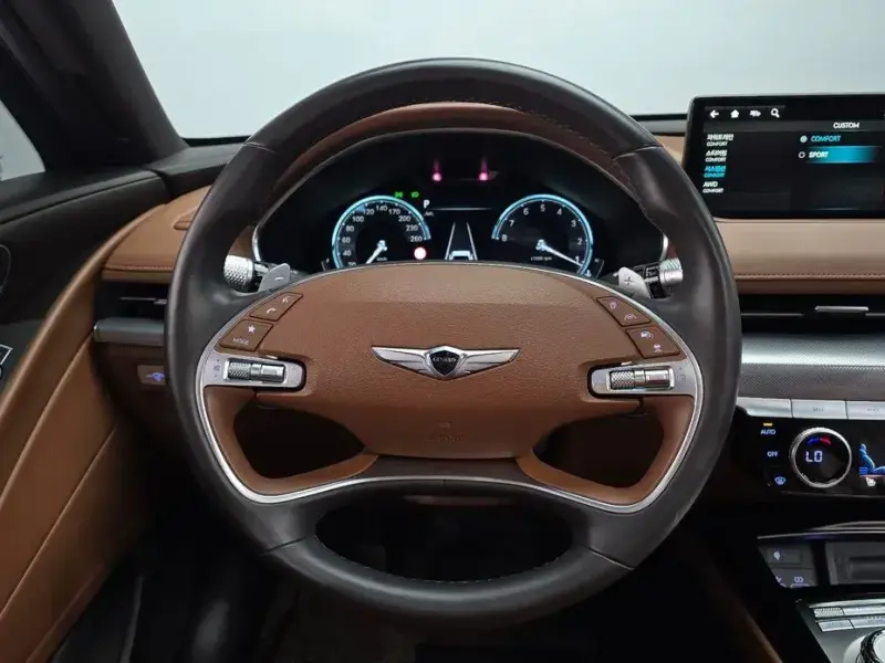 2023 Genesis G80 с пробегом 73 898 км