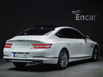 2023 Genesis G80 с пробегом 52 536 км