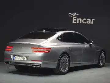 2023 Genesis G80 с пробегом 90 985 км