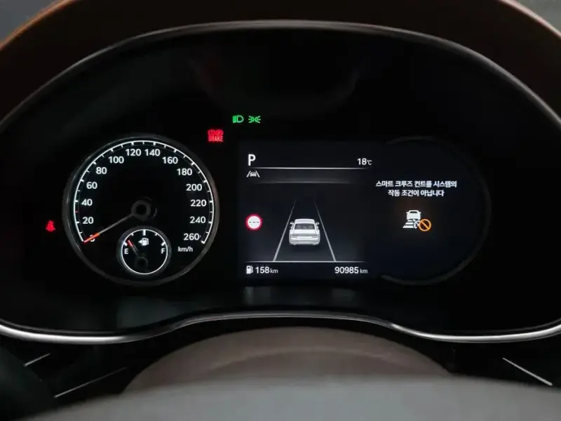 2023 Genesis G80 с пробегом 90 985 км