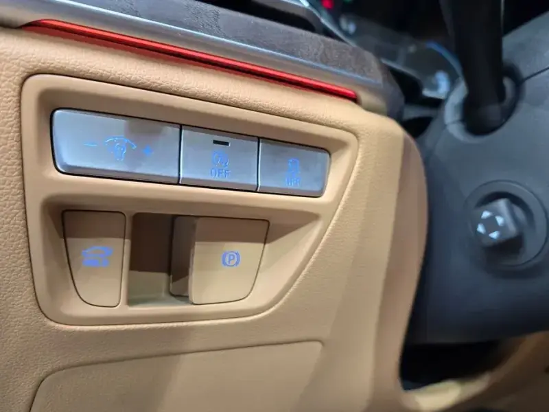 2023 Genesis G80 с пробегом 59 943 км