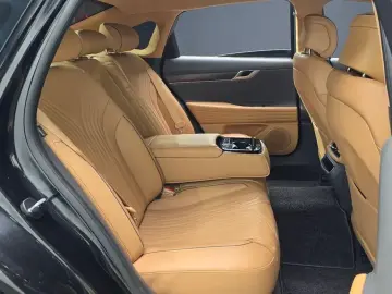 2023 Genesis G80 с пробегом 59 943 км