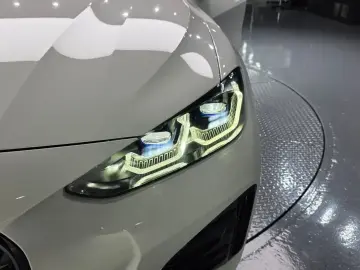 2024 BMW i4 с пробегом 40 210 км