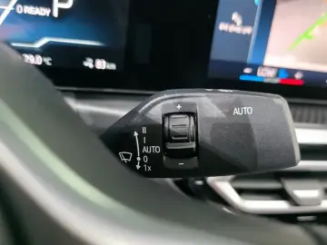 2024 BMW i4 с пробегом 40 210 км
