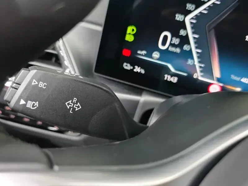 2024 BMW i4 с пробегом 40 210 км