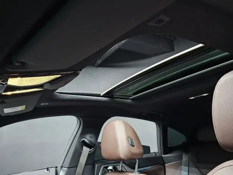 2023 BMW i4 с пробегом 68 016 км