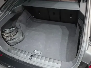 2023 BMW i4 с пробегом 68 016 км