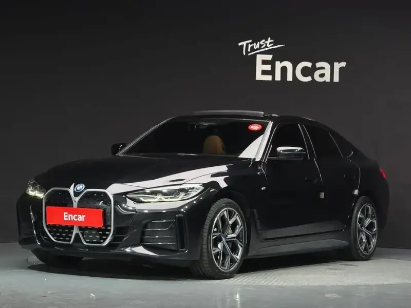 2022 BMW i4 с пробегом 86 607 км