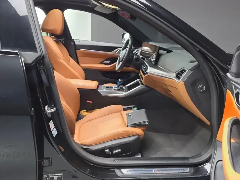 2022 BMW i4 с пробегом 86 607 км