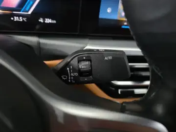 2022 BMW i4 с пробегом 86 607 км