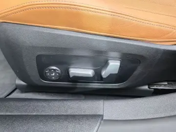 2022 BMW i4 с пробегом 86 607 км