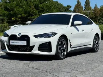 2023 BMW i4 с пробегом 62 422 км