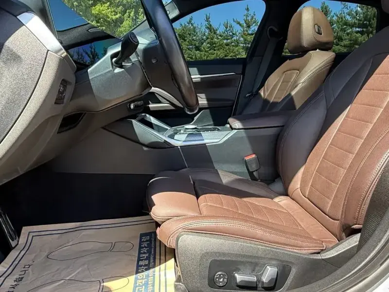 2023 BMW i4 с пробегом 62 422 км