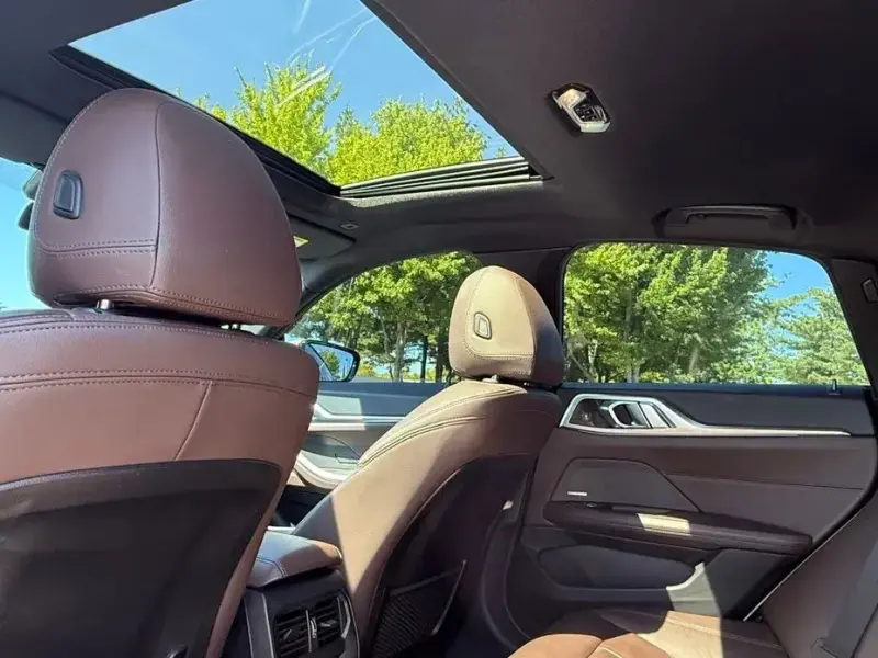 2023 BMW i4 с пробегом 62 422 км