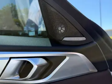 2023 BMW i4 с пробегом 62 422 км