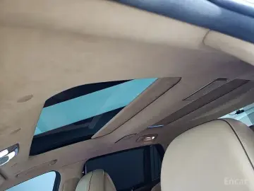 2023 Genesis G90 с пробегом 87 543 км