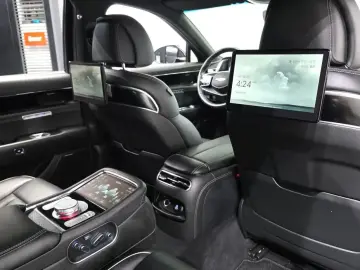 2023 Genesis G90 с пробегом 46 207 км