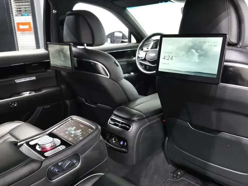 2023 Genesis G90 с пробегом 46 207 км