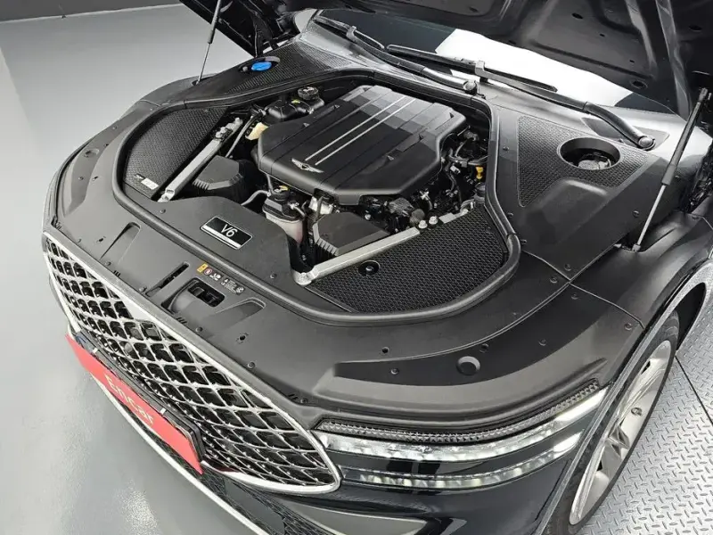 2023 Genesis G90 с пробегом 73 282 км
