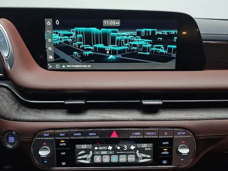 2023 Genesis G90 с пробегом 73 282 км