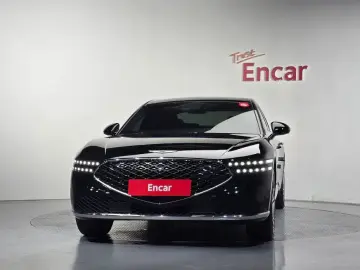 2023 Genesis G90 с пробегом 49 381 км