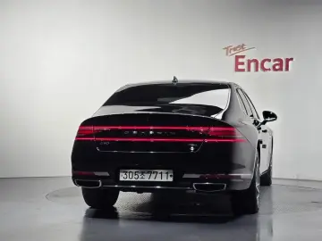 2023 Genesis G90 с пробегом 49 381 км
