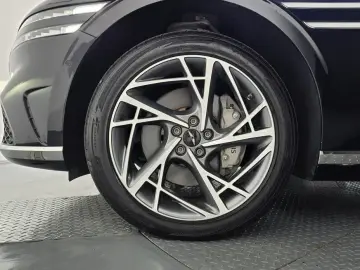 2023 Genesis G90 с пробегом 49 381 км