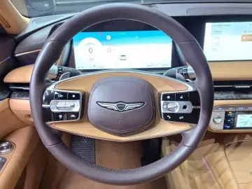 2023 Genesis G90 с пробегом 53 379 км