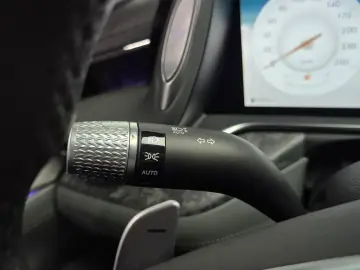 2023 Genesis G90 с пробегом 49 381 км