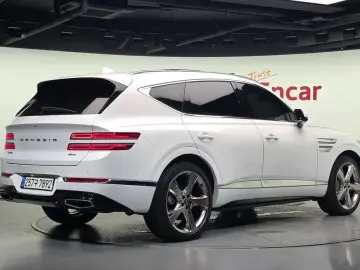 2023 Genesis GV80 с пробегом 19 163 км
