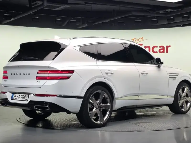 2023 Genesis GV80 с пробегом 19 163 км