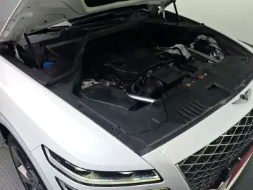 2023 Genesis GV80 с пробегом 19 163 км