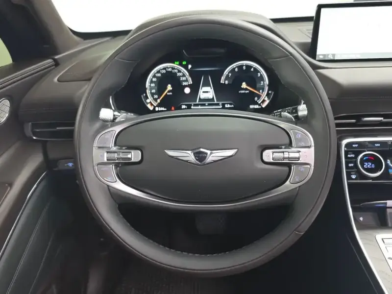 2023 Genesis GV80 с пробегом 19 163 км