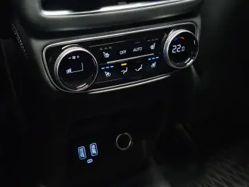 2023 Genesis GV80 с пробегом 37 411 км