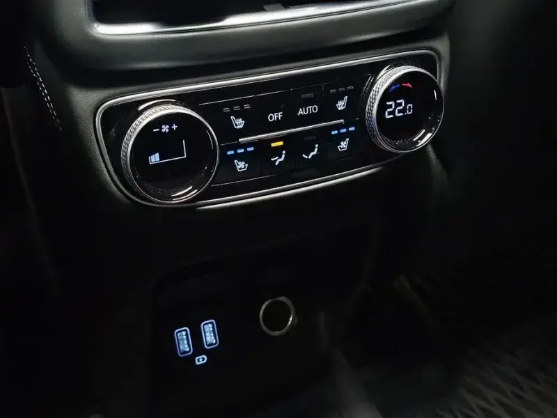 2023 Genesis GV80 с пробегом 37 411 км