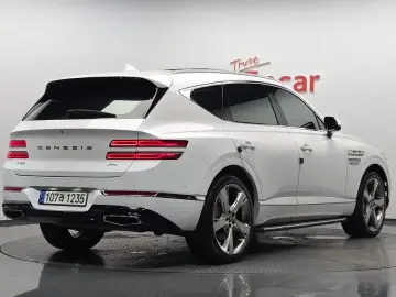 2023 Genesis GV80 с пробегом 53 750 км