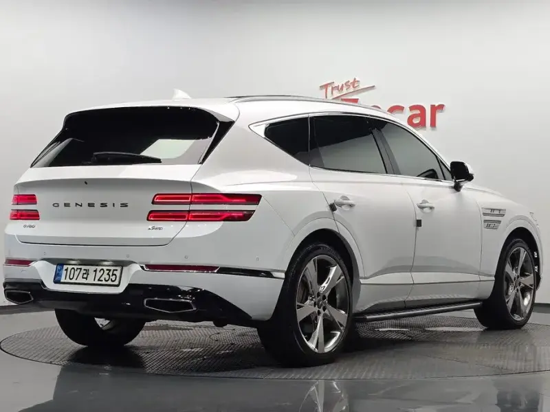 2023 Genesis GV80 с пробегом 53 750 км