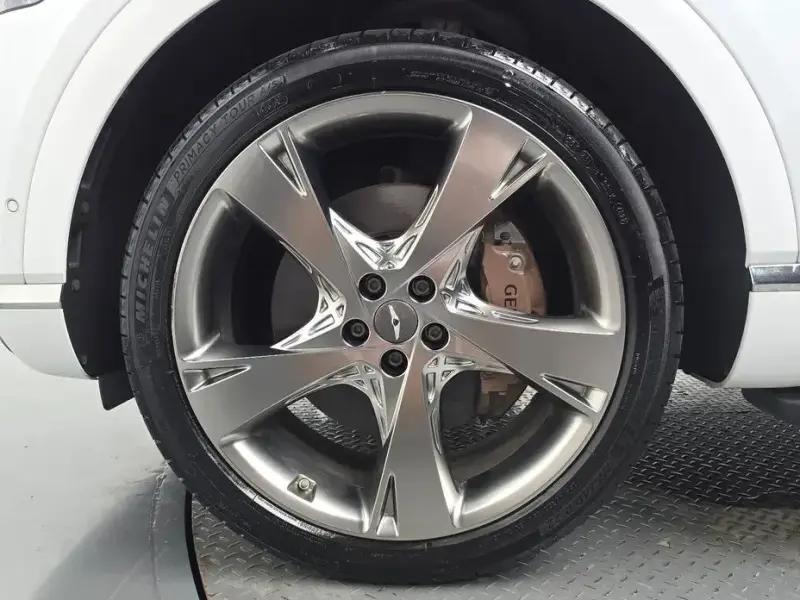 2023 Genesis GV80 с пробегом 53 750 км