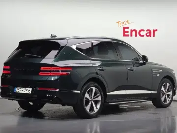 2023 Genesis GV80 с пробегом 82 569 км