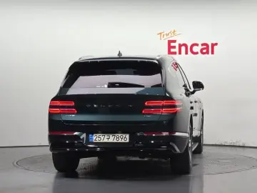 2023 Genesis GV80 с пробегом 82 569 км