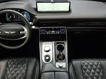 2023 Genesis GV80 с пробегом 82 569 км