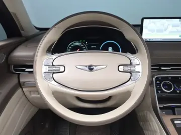 2023 Genesis GV80 с пробегом 53 750 км