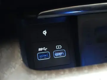 2023 Genesis GV80 с пробегом 82 569 км